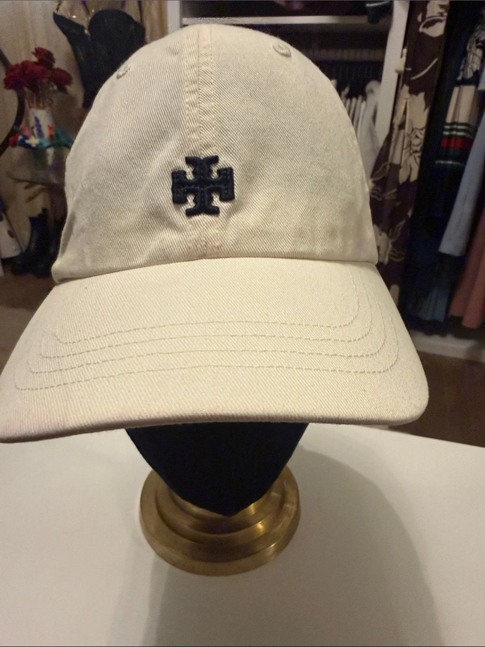 Tory Burch white Baseball Cap with Navy Logo
